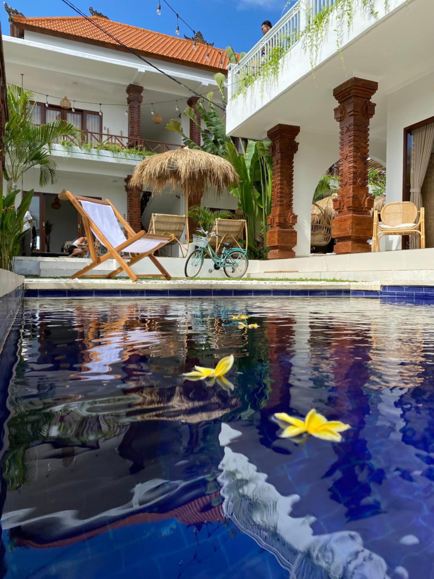 Shortcut Breeze Guest House Canggu Esterno foto
