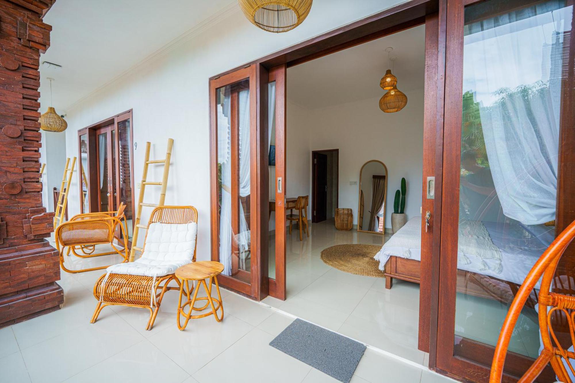 Shortcut Breeze Guest House Canggu Esterno foto