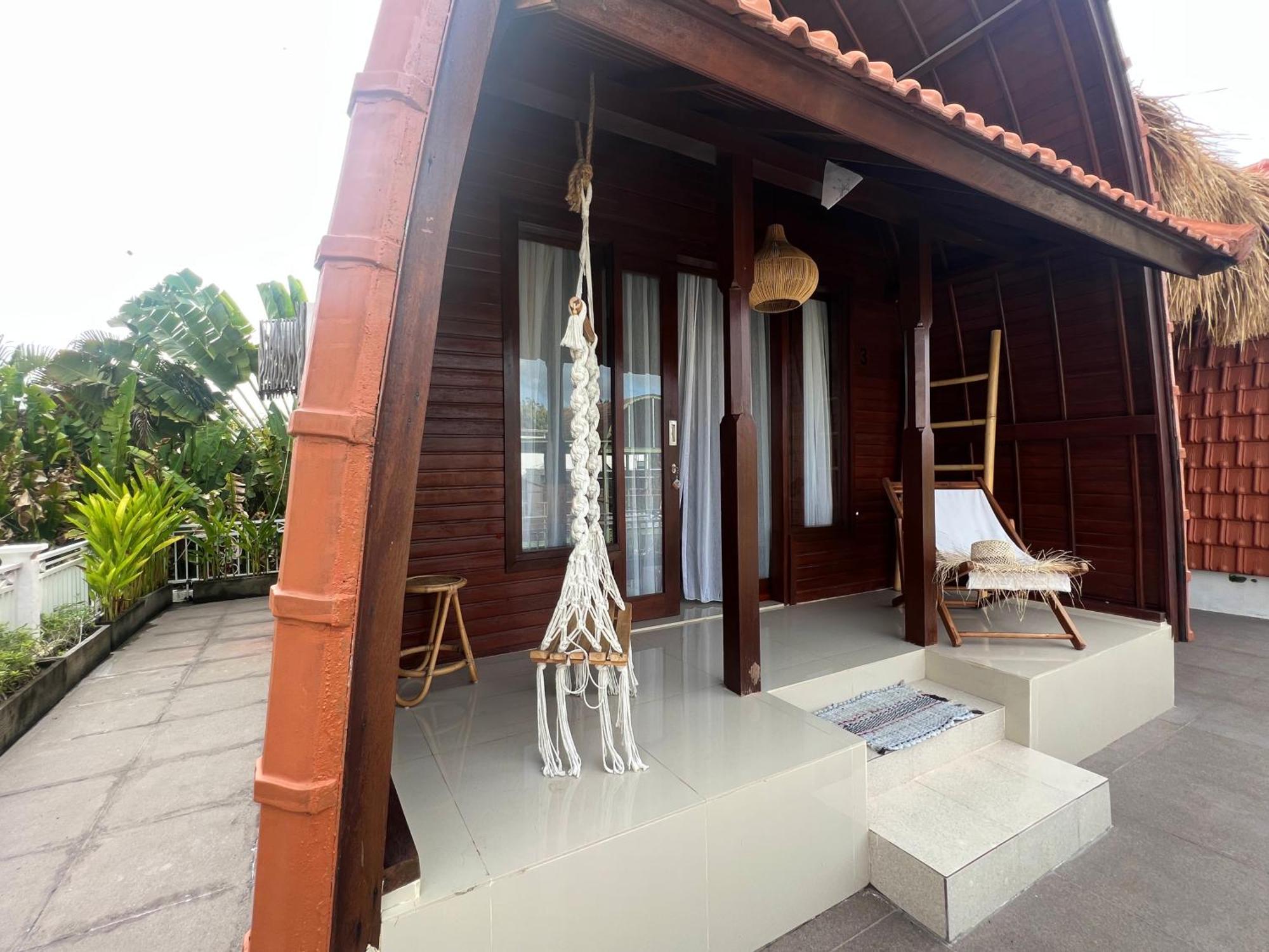 Shortcut Breeze Guest House Canggu Esterno foto
